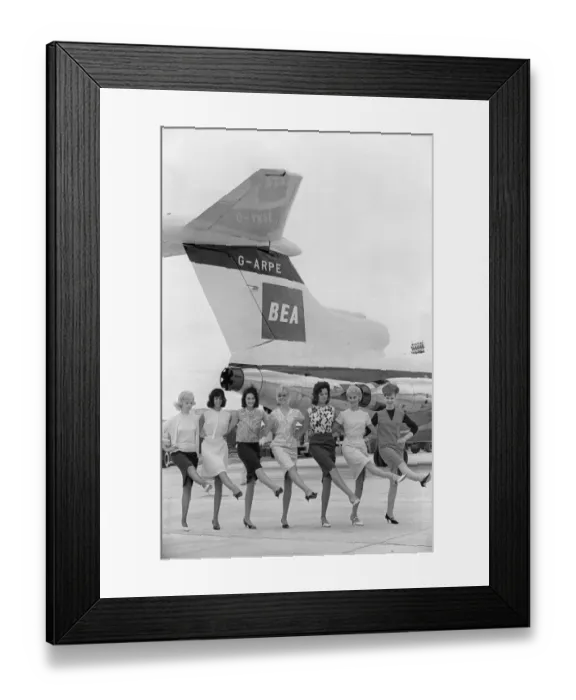 Framed Print : France-Aerospace-Show Framed Print : France-Aerospace-Show
