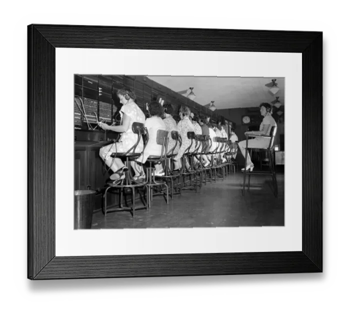 Framed Print : Empire State Building Framed Print : Empire State Building