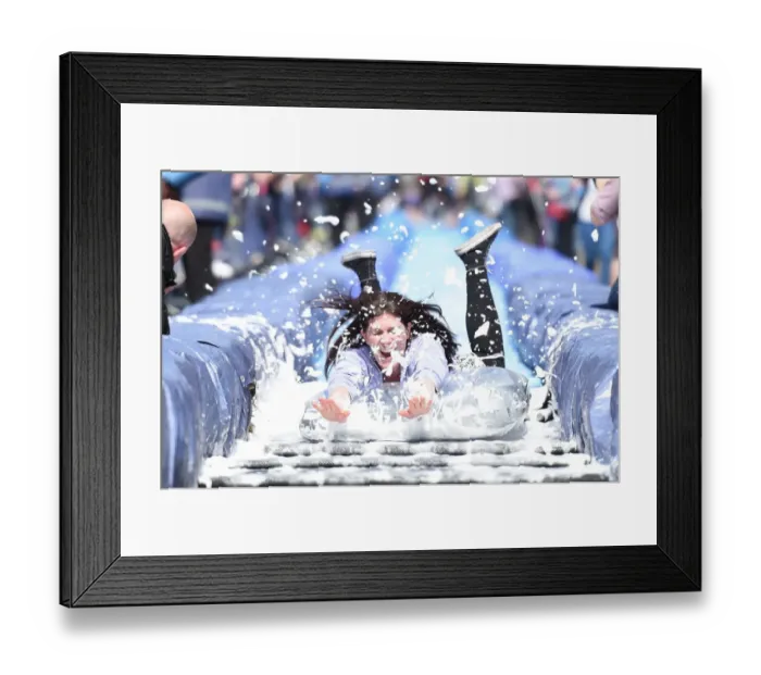 Framed Print : Britain-Art-Installation Framed Print : Britain-Art-Installation