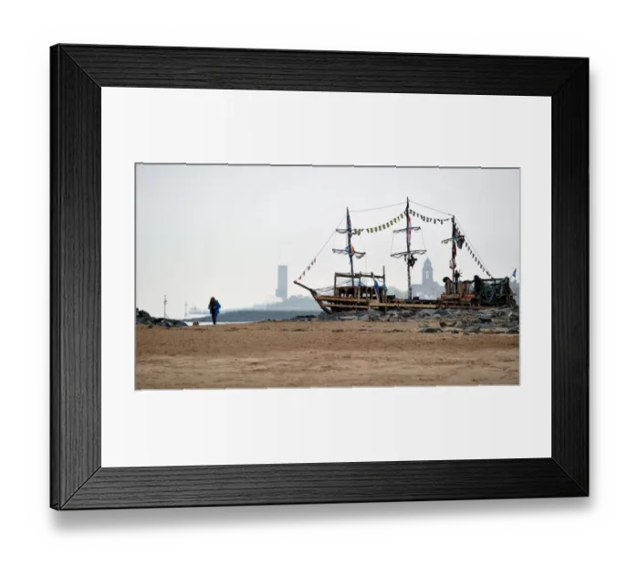 Framed Print : Britain-Art-Ship