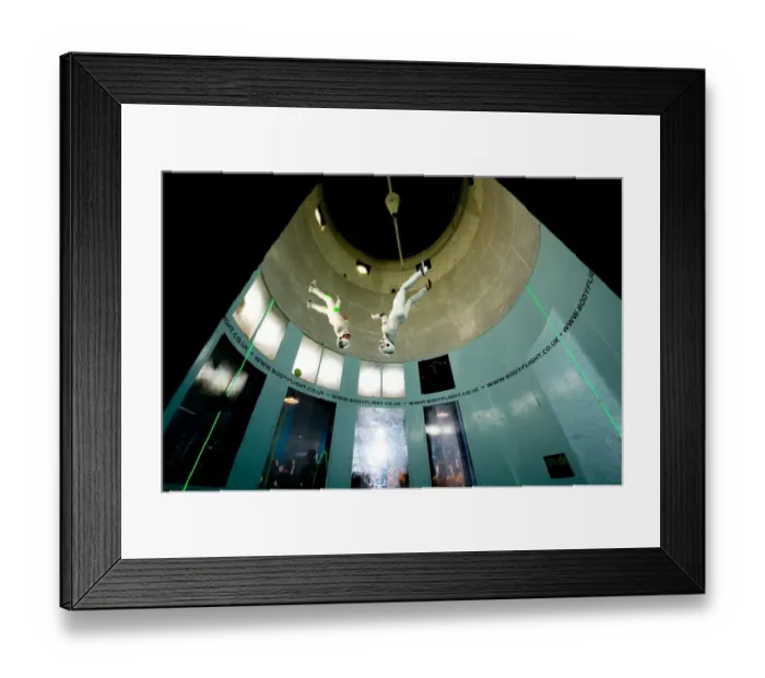 Framed Print : Britain-Sport-Skydiving