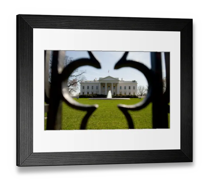 Framed Print : Us-Politics-White-House Framed Print : Us-Politics-White-House