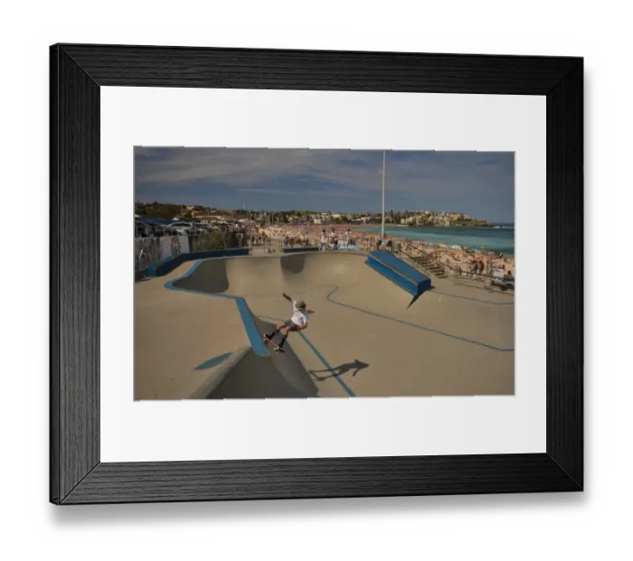 Framed Print : Australia-Sydney-Lifestyle Framed Print : Australia-Sydney-Lifestyle