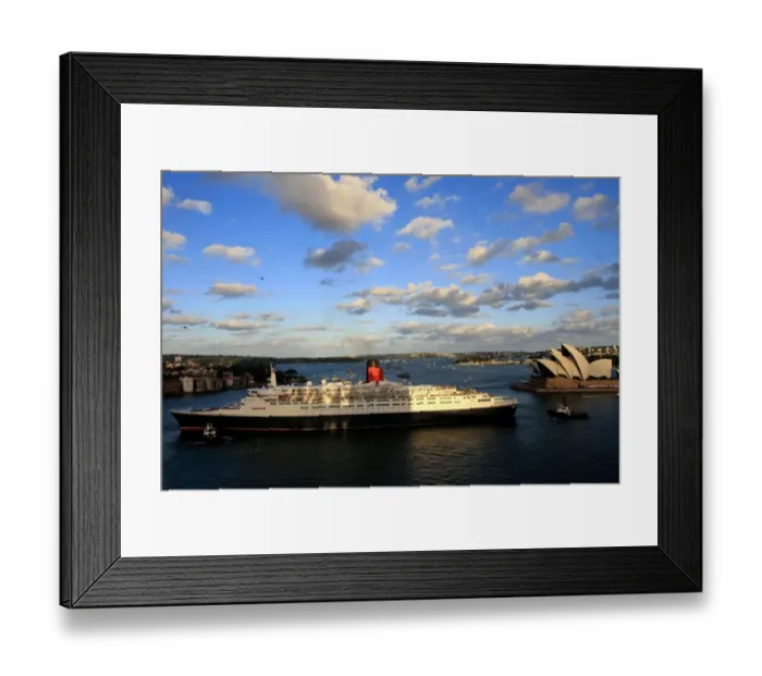Framed Print : Australia-Britain-Shipping-Qe2-Queenvictoria