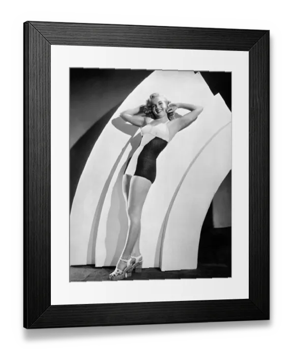 Framed Print : Marilyn Munroe Swimsuit Pose