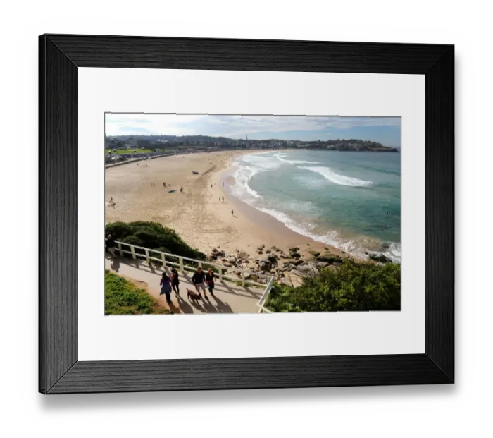 Framed Print : Australia-Lifestyle-Tourism-Sydney Framed Print : Australia-Lifestyle-Tourism-Sydney