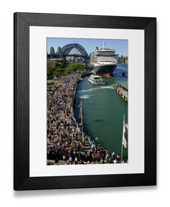 Framed Print : Australia-Britain-Shipping-Qe2-Queenvictoria