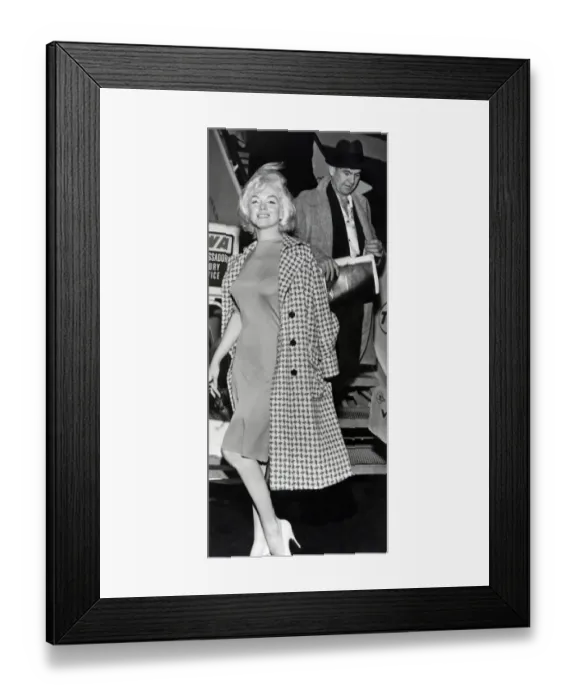 Framed Print : American Actress Marilyn Monroe