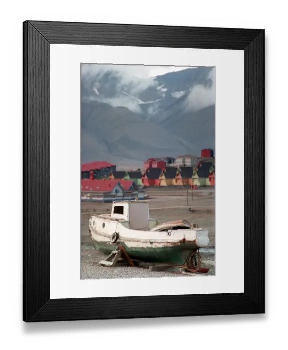 Framed Print : Norway-Svalbard-Feature Framed Print : Norway-Svalbard-Feature