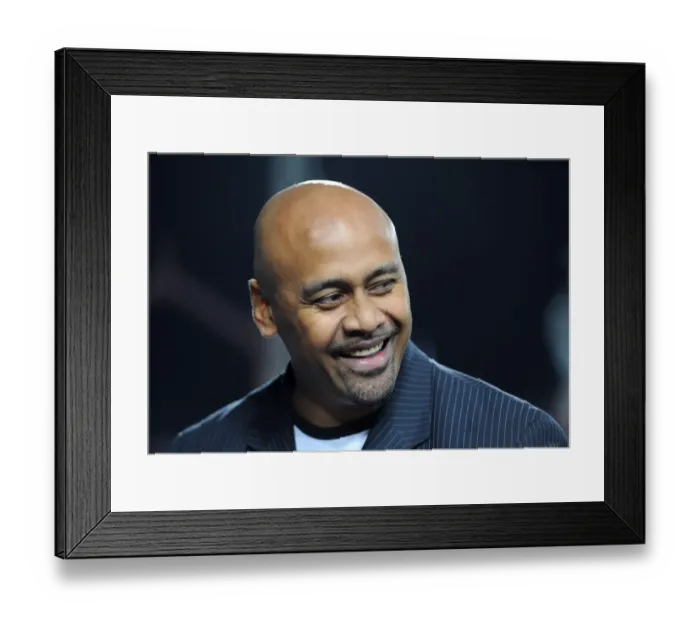 Framed Print : Rugbyu-Wc2011-Nzl-Jpn-Lomu Framed Print : Rugbyu-Wc2011-Nzl-Jpn-Lomu