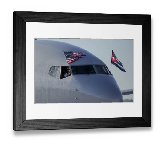 Framed Print : Cuba-Us-Commercial-Flight Framed Print : Cuba-Us-Commercial-Flight