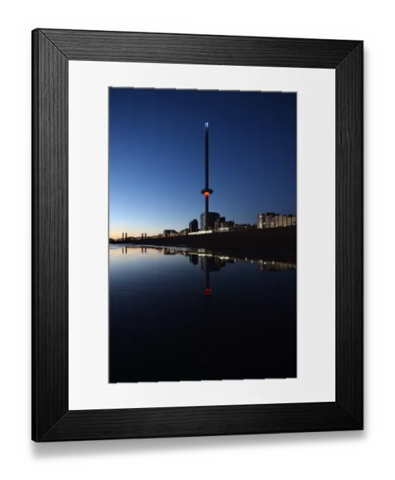 Framed Print : Britain-Weather-Offbeat