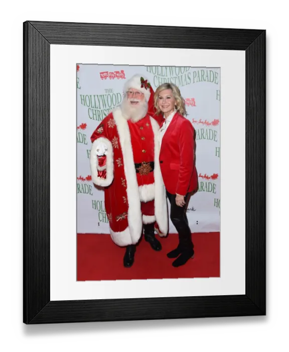 Framed Print : Entertainment-Us-Hollywood Christmas-Parade Framed Print : Entertainment-Us-Hollywood Christmas-Parade