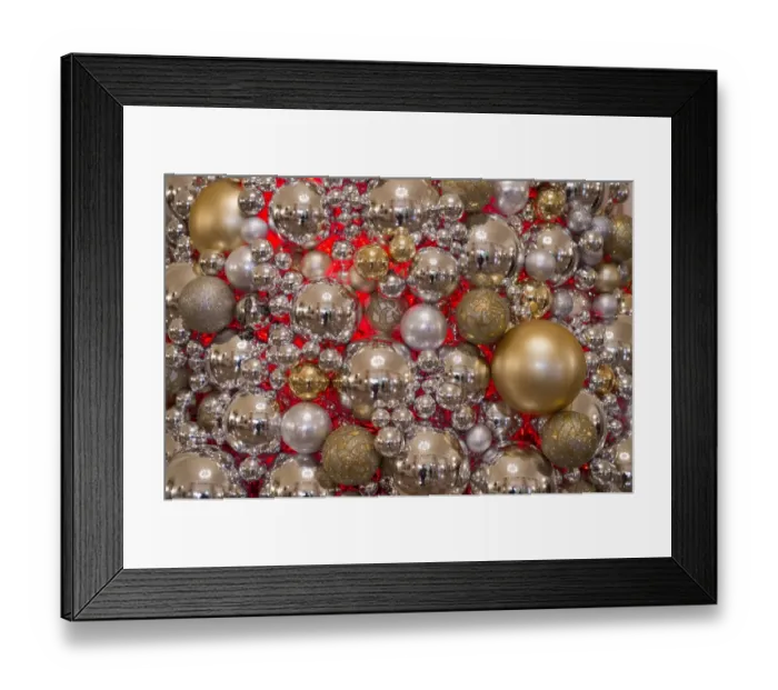 Framed Print : The White House Is Decorated For The 2016 Holidays Framed Print : The White House Is Decorated For The 2016 Holidays