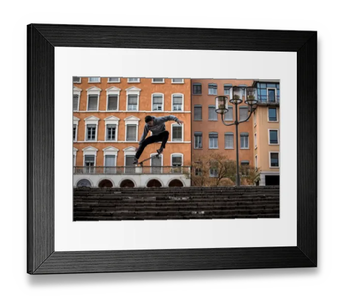Framed Print : France-Skateboard-Hdv