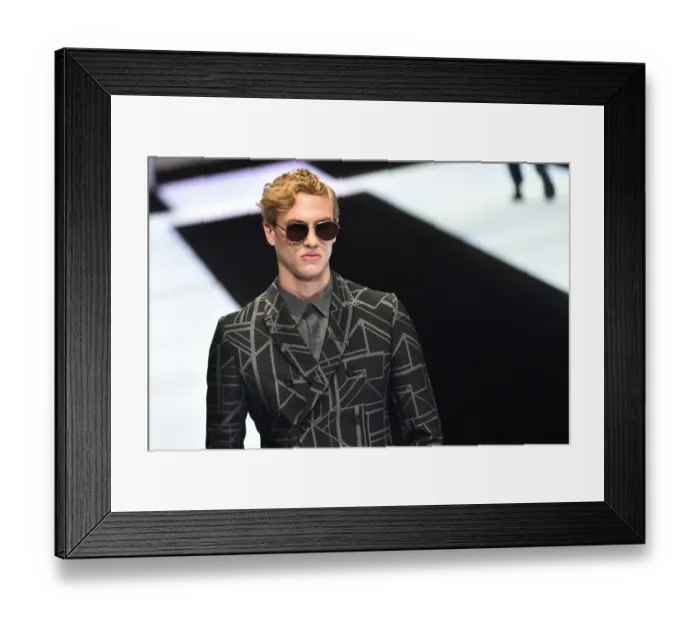 Framed Print : FASHION - MEN - 2017 Framed Print : FASHION - MEN - 2017