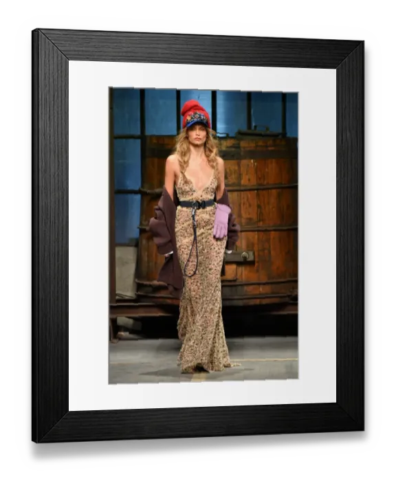 Framed Print : FASHION - MEN - 2017