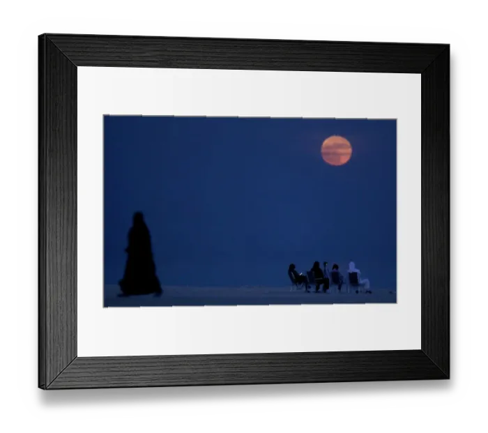 Framed Print : Kuwait-Science-Astronomy-Supermoon Framed Print : Kuwait-Science-Astronomy-Supermoon