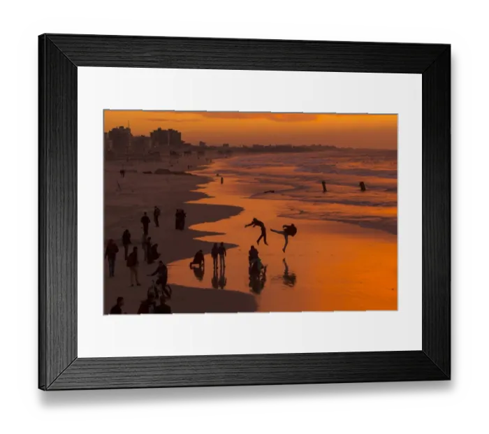 Framed Print : Palestinian-Gaza-Daily Life Framed Print : Palestinian-Gaza-Daily Life