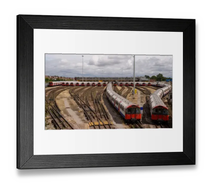 Framed Print : Britain-Transport-Trains-London Framed Print : Britain-Transport-Trains-London