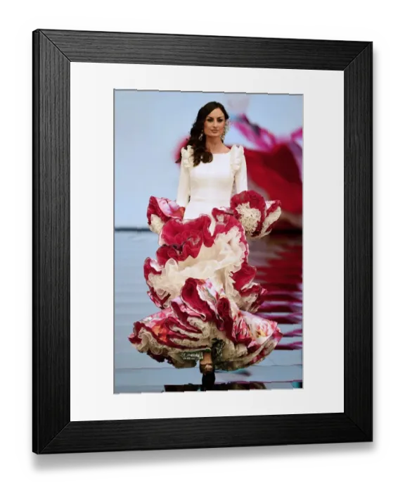 Framed Print : Spain - Fashion - Simof - Flamenco Framed Print : Spain - Fashion - Simof - Flamenco
