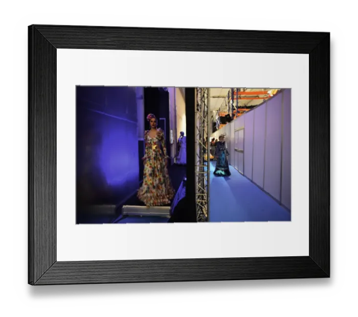 Framed Print : Spain - Fashion - Simof - Flamenco Framed Print : Spain - Fashion - Simof - Flamenco