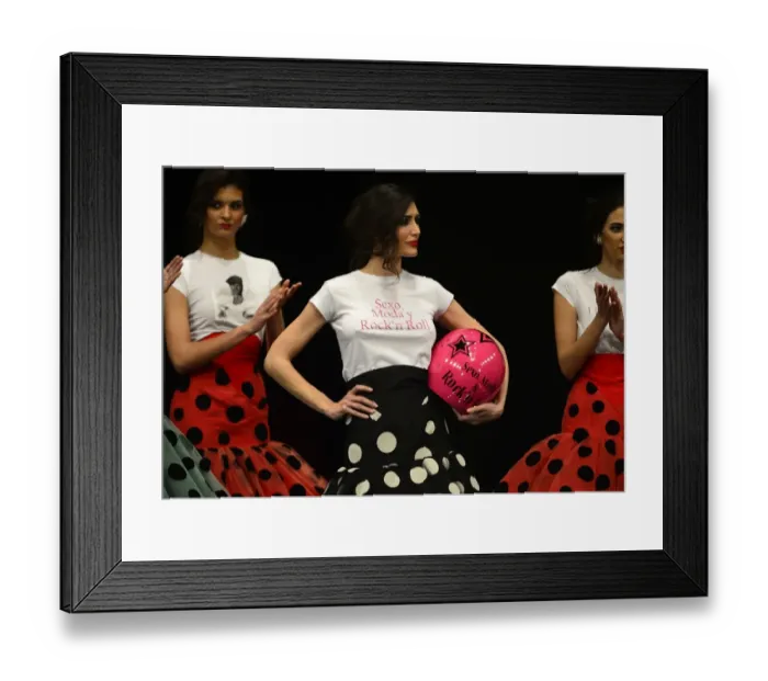 Framed Print : Spain - Fashion - Simof - Flamenco Framed Print : Spain - Fashion - Simof - Flamenco