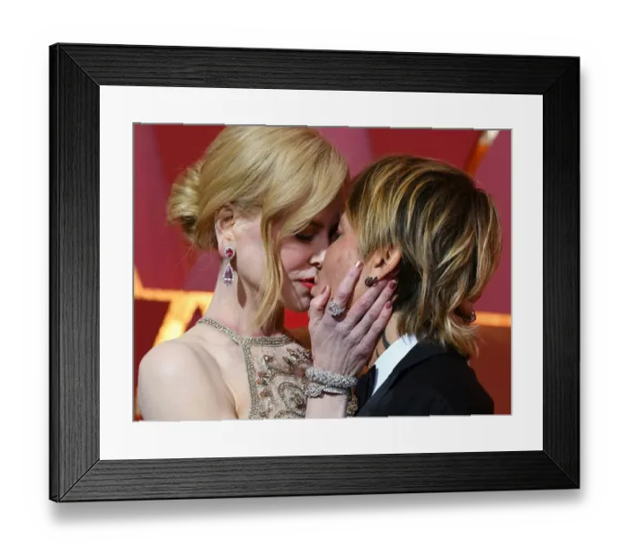 Framed Print : Us-Oscars-Arrivals Framed Print : Us-Oscars-Arrivals