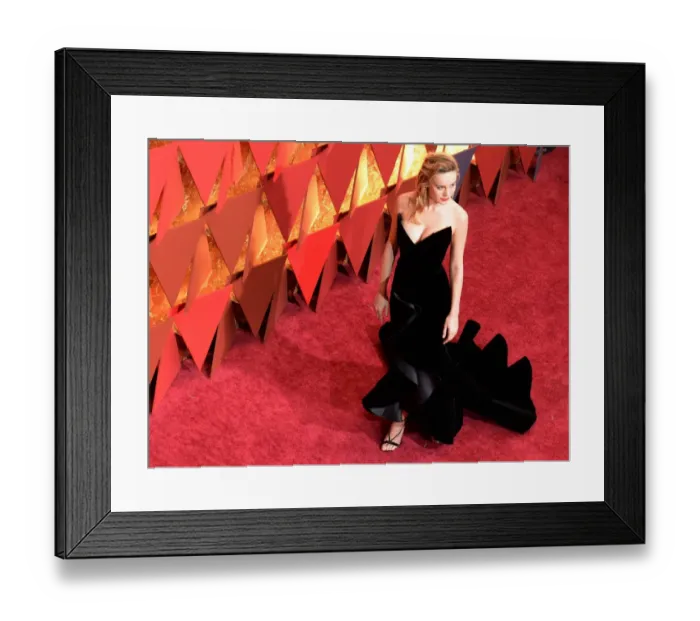 Framed Print : Us-Oscars-Arrivals