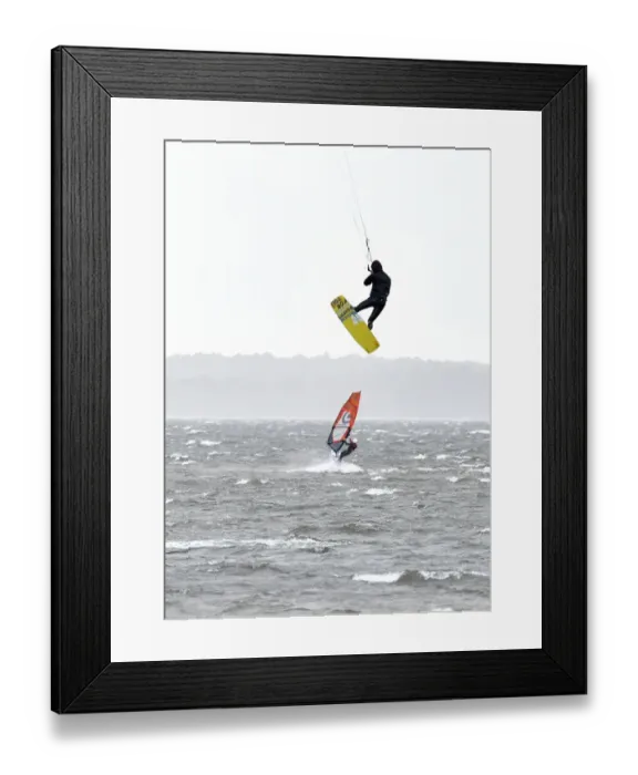 Framed Print : France-Weather-Kitesurf-Windsurf Framed Print : France-Weather-Kitesurf-Windsurf
