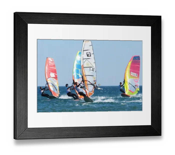 Framed Print : Kitesurfing-Windsurfing-World-Fra