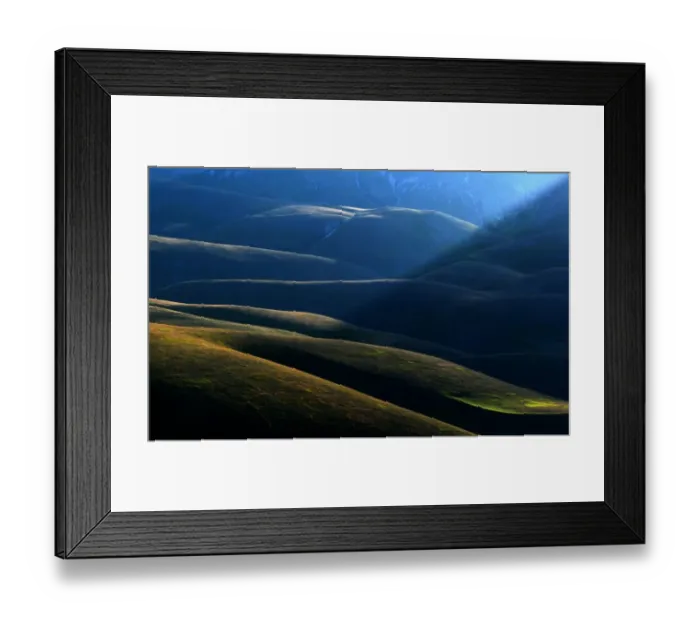 Framed Print : Italy-Feature-Castelluccio-Earthquake Framed Print : Italy-Feature-Castelluccio-Earthquake