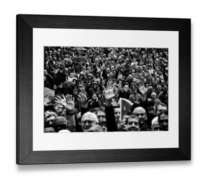 Framed Print : Cycling-Fra-Ger-Bel-Tdf2017-Fans-Black and White Framed Print : Cycling-Fra-Ger-Bel-Tdf2017-Fans-Black and White