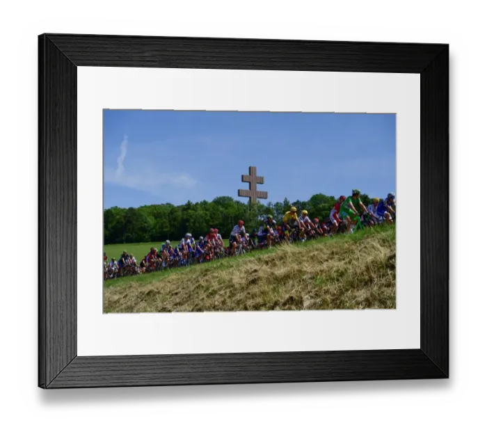 Framed Print : Cycling-Fra-Tdf2017-Pack-Postcard Framed Print : Cycling-Fra-Tdf2017-Pack-Postcard
