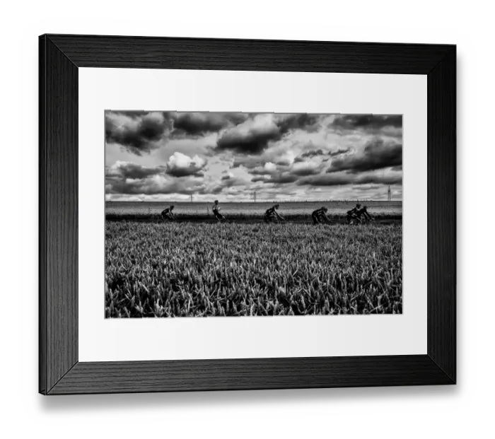 Framed Print : Cycling-Fra-Ger-Tdf2017-Training-Black and White