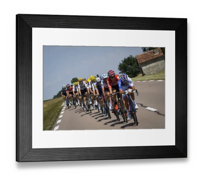 Framed Print : Cycling-Fra-Tdf2017-Pack Framed Print : Cycling-Fra-Tdf2017-Pack