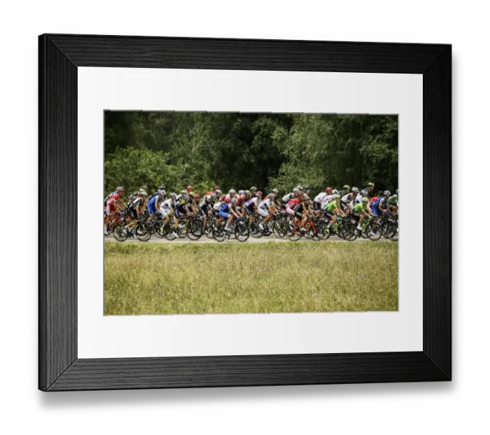 Framed Print : Cycling-Fra-Tdf2017-Pack Framed Print : Cycling-Fra-Tdf2017-Pack