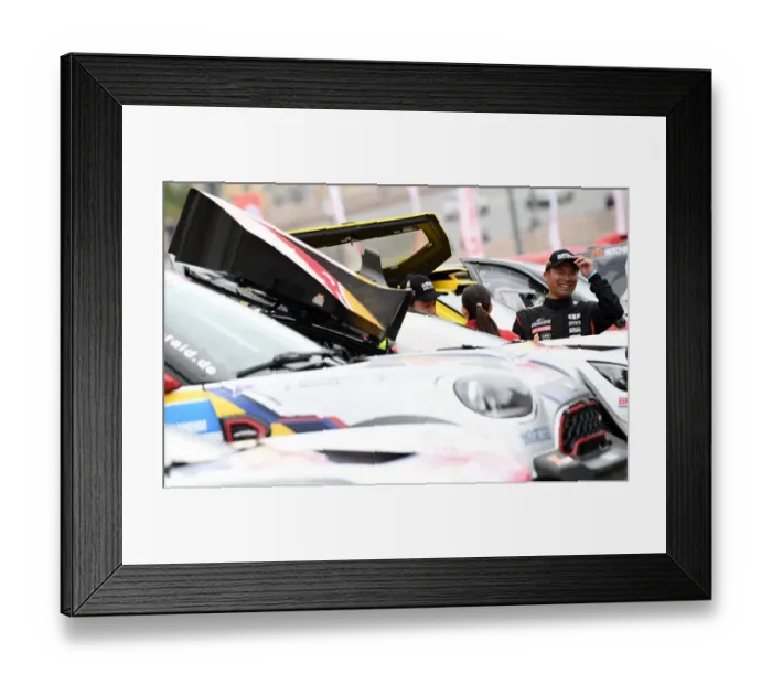 Framed Print : Auto-Rally-Silkway