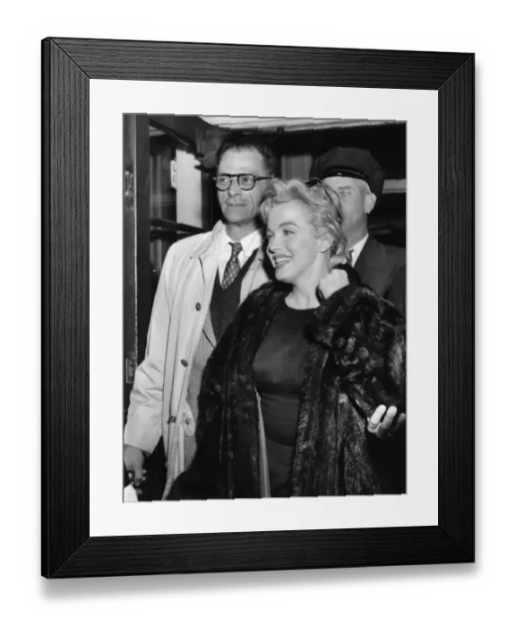 Framed Print : Marilyn Monroe and Arthur Miller arriving at New York