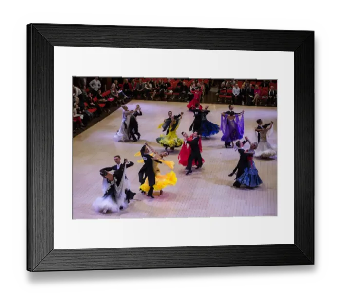 Framed Print : Britain-Entertainment-Lifestyle-Dance Framed Print : Britain-Entertainment-Lifestyle-Dance