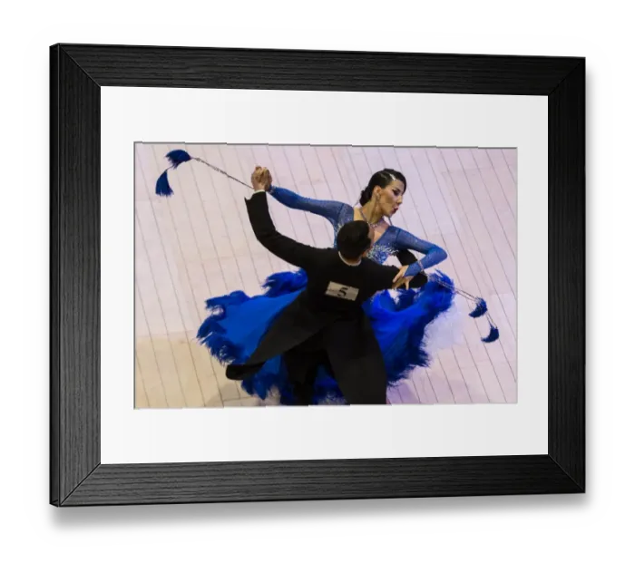 Framed Print : Britain-Entertainment-Lifestyle-Dance Framed Print : Britain-Entertainment-Lifestyle-Dance