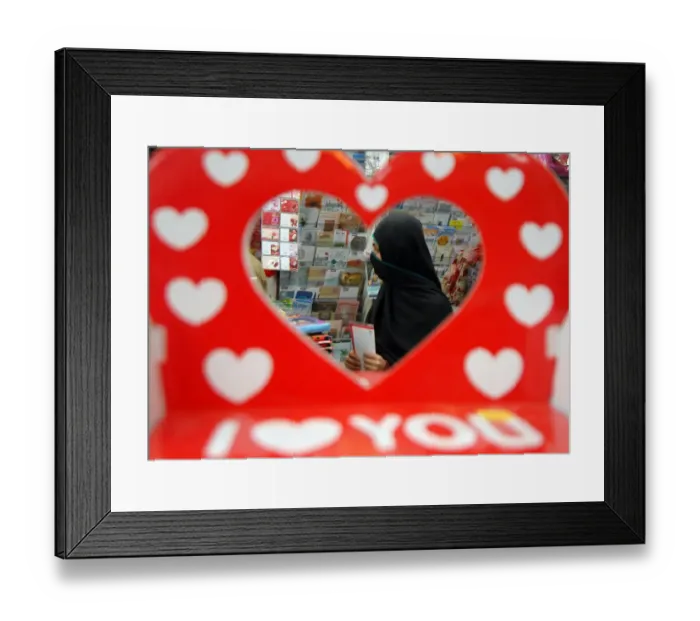 Framed Print : Pakistan-Lifestyle-Valentine Framed Print : Pakistan-Lifestyle-Valentine