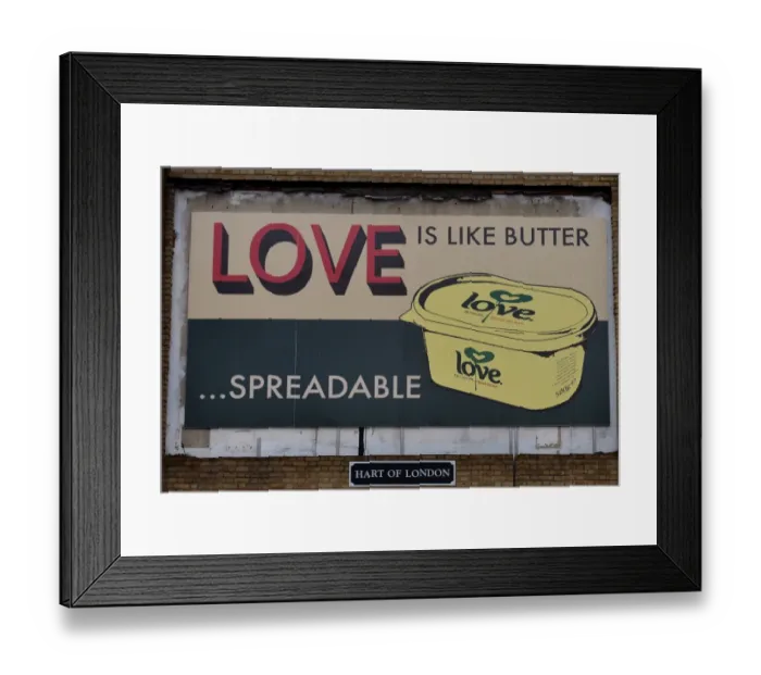 Framed Print : Britain-London-Spread-Love Framed Print : Britain-London-Spread-Love