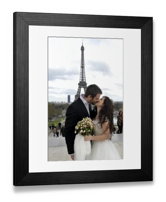 Framed Print : France-Theme-Love-Wedding-Paris