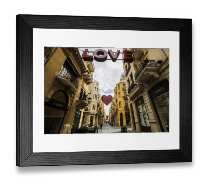 Framed Print : Lebanon-Society-Lifestyle-Valentines
