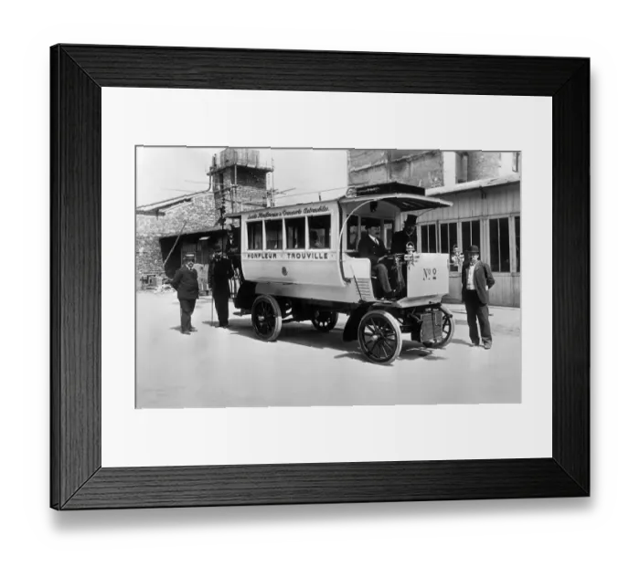 Framed Print : Honfleur-Trouville Omnibus Framed Print : Honfleur-Trouville Omnibus