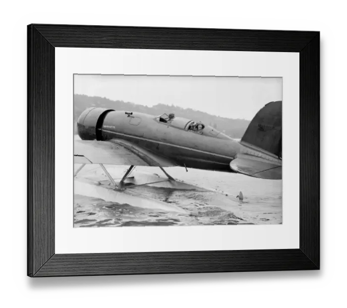Framed Print : Lindbergh-Tingmissartoq-157 242