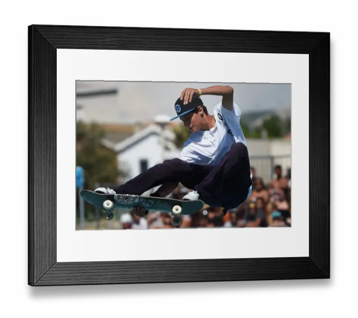 Framed Print : Sport-Loisirs-Skateboard Framed Print : Sport-Loisirs-Skateboard