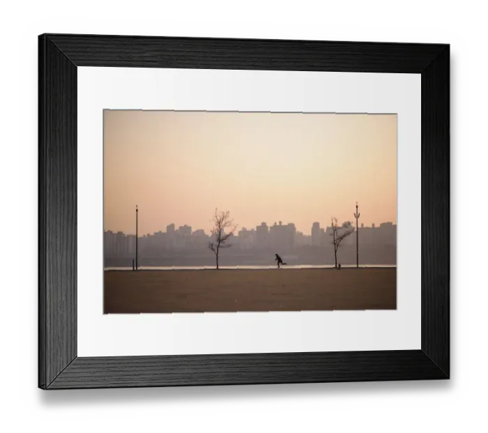 Framed Print : Skorea-Economy-Lifestyle