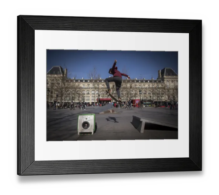Framed Print : France-Skateboard-Lifestyle